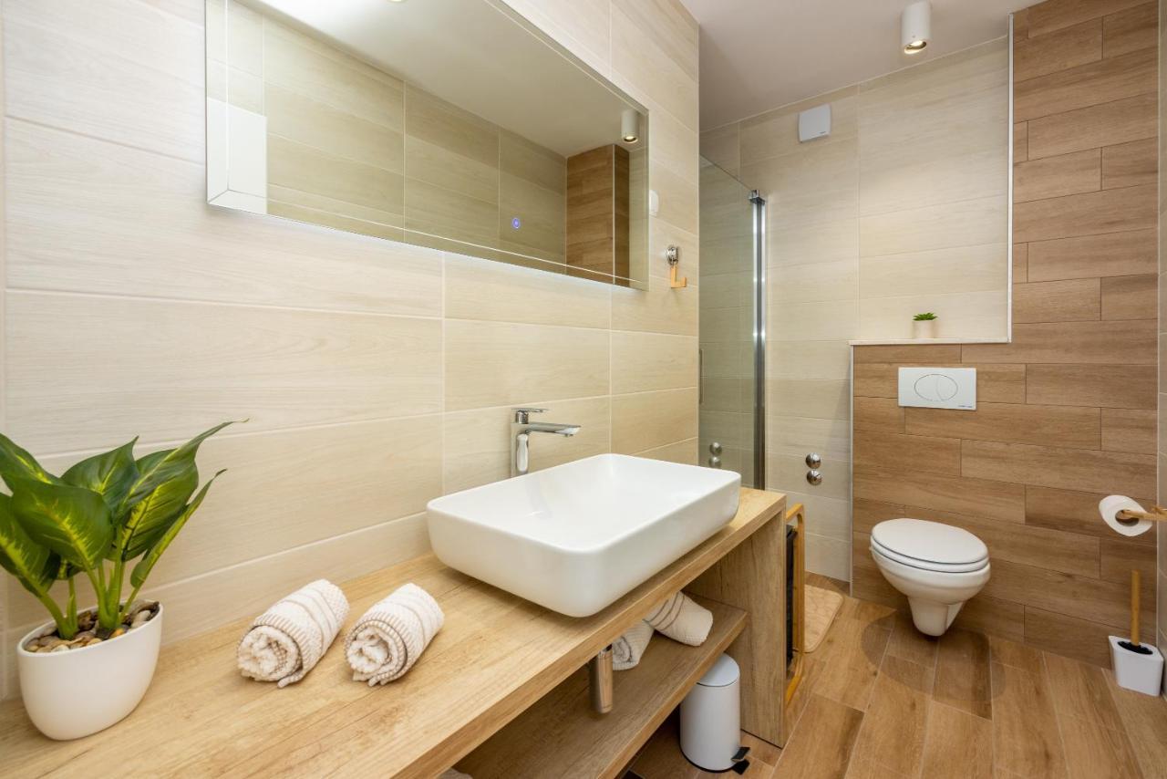 Villa Antani With Heated Pool, Sauna & Jacuzzi Crikvenica Exteriér fotografie